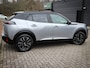 Peugeot e-2008 EV GT 50 kWh | Clima | Cruise | Navi | Panoramadak | 360 Graden Camera | Led | Lichtmetaal | SOH 103,3% | 3 fase lader