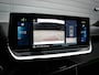 Peugeot e-2008 EV GT 50 kWh | Clima | Cruise | Navi | Panoramadak | 360 Graden Camera | Led | Lichtmetaal | SOH 103,3% | 3 fase lader