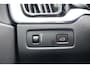 Volvo XC60 T5 Inscription | Stoelverwarming | Leder | HUD | Panoramadak | Camera | 20 INCH | Keyless