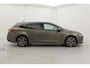 Toyota Corolla Touring Sports 2.0 Hybrid Executive | Trekhaak | Navigatie | Dodehoek detectie | Head-up display | Stoelverwarming | Full LED | Parkeersensoren voor/achter | Apple Carplay / Android Auto | 18 inch