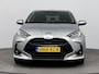 Toyota Yaris 1.5 Hybrid 115 Dynamic | Dodehoek detectie | Parkeersensoren voor/achter | Stoel-/stuurverwarming | Apple Carplay / Android Auto