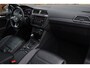 Volkswagen Tiguan 2.0 TDI 4Motion Highline Aut. | 3x R-line | Panorama | Adaptief | Trekhaak | Stoelverwarming | Virtual Dash. |