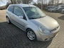 Ford Fiesta 1.6-16V FUTURA