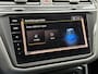 Volkswagen Tiguan 1.4 TSI eHybrid 245pk R-Line Business+ | Virtual cockpit | Camera | Head up | Adaptieve cruise | Wegklapbare trekhaak | IQ Light | Navigatie | Keyless | Apple CarPlay / Android Auto | Sfeerverlichting | Stoel&stuurverwarming | 19 inch LMV | Elektrische achterklep | Volledig dealeronderhouden!