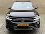 Volkswagen Tiguan 1.4 TSI eHybrid 245pk R-Line Business+ | Virtual cockpit | Camera | Head up | Adaptieve cruise | Wegklapbare trekhaak | IQ Light | Navigatie | Keyless | Apple CarPlay / Android Auto | Sfeerverlichting | Stoel&stuurverwarming | 19 inch LMV | Elektrische achterklep | Volledig dealeronderhouden!