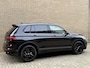 Volkswagen Tiguan 1.4 TSI eHybrid 245pk R-Line Business+ | Virtual cockpit | Camera | Head up | Adaptieve cruise | Wegklapbare trekhaak | IQ Light | Navigatie | Keyless | Apple CarPlay / Android Auto | Sfeerverlichting | Stoel&stuurverwarming | 19 inch LMV | Elektrische achterklep | Volledig dealeronderhouden!