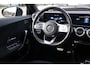 Mercedes-Benz A-klasse 250 e Business Limousine AMG Limited 218 Pk / Navi / Widescreen / Sfeerverlichting / Full Led / Cruise.