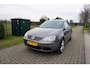 Volkswagen Golf 1.6 FSI Optive 2