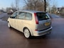 Ford C-Max 2.0-16V Titanium / Navi / Automaat / Airco / NAP / pdc /