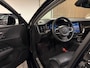 Volvo V60 T6 AWD Recharge Plus Dark | Schuifdak | Trekhaak | Adaptieve Cruise Control | Stoelverwarming voor+achter | Stuurwielverwarming | Parkeercamera | Full LED Meesturende koplampen | Pilot Assist | BLIS Dode Hoek Detectie | Elektrische voorstoelen geheugen | Lederen bekleding | Zitting verlenging voorstoelen | Zitting verlenging voorstoelen | Google Infotainment | 18 Inch | Keyless Drive | Parkeersensoren voor+achter | Privacy Glass | Elektrisch bedienbare achterklep | DAB Radio | Apple Carplay/Android Auto | Volvo On Call met mobiele App functie | Onyx Black Metallic |
