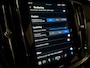 Volvo V60 T6 AWD Recharge Plus Dark | Schuifdak | Trekhaak | Adaptieve Cruise Control | Stoelverwarming voor+achter | Stuurwielverwarming | Parkeercamera | Full LED Meesturende koplampen | Pilot Assist | BLIS Dode Hoek Detectie | Elektrische voorstoelen geheugen | Lederen bekleding | Zitting verlenging voorstoelen | Zitting verlenging voorstoelen | Google Infotainment | 18 Inch | Keyless Drive | Parkeersensoren voor+achter | Privacy Glass | Elektrisch bedienbare achterklep | DAB Radio | Apple Carplay/Android Auto | Volvo On Call met mobiele App functie | Onyx Black Metallic |