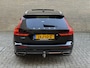 Volvo V60 2.0 T6 Recharge 340pk AWD Inscription | Panorama | Lederen bekleding | Head up | Adaptieve cruise (pilot assist) | Camera | PDC voor+achter | Wegklapbare trekhaak | Stoel&stuurverwarming | Apple CarPlay / Android Auto | Harman&kardon audio | LED | DAB | Keyless | Volledig dealeronderhouden!