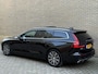 Volvo V60 2.0 T6 Recharge 340pk AWD Inscription | Panorama | Lederen bekleding | Head up | Adaptieve cruise (pilot assist) | Camera | PDC voor+achter | Wegklapbare trekhaak | Stoel&stuurverwarming | Apple CarPlay / Android Auto | Harman&kardon audio | LED | DAB | Keyless | Volledig dealeronderhouden!