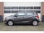 Opel Karl 1.0 ecoFLEX Innovation Garantie, Stoel verwarming, Licht metalen velgen, Park Sensoren.