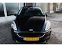 Ford Fiesta 1.0 Apple/Android carplay, Parkeer assistent, Stuurverwarming, Stoelverwarming, Cruise control, Airco, Parkeersens. V en A, 18" LMV