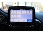 Ford Fiesta 1.0 Apple/Android carplay, Parkeer assistent, Stuurverwarming, Stoelverwarming, Cruise control, Airco, Parkeersens. V en A, 18" LMV