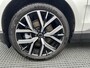 Volvo EX30 Single Motor Extended Range Plus 69 kWh Automaat, Pilot assist, BLIS, Stoelverwarming, Stuurverwarming, 20 inch wielen, 17% bijtelling, kenteken 2025