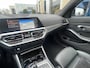 BMW 3-Serie Touring 330e High Executive-Pano- M Sport- cam