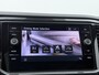 Volkswagen T-Roc 1.5 TSI R-line | Pano dak | Carplay | Stoelverwarming | Elek Achterklep | Navigatie | 18"|