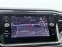 Volkswagen T-Roc 1.5 TSI R-line | Pano dak | Carplay | Stoelverwarming | Elek Achterklep | Navigatie | 18"|