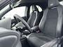 Toyota Yaris Cross 1.5 Hybrid 115 GR-Sport | Stoelverwarming | Lichtmetalen Velgen | Navi | HUD | Blind Spot | Bi-Tone |