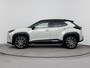 Toyota Yaris Cross 1.5 Hybrid 130 GR-Sport | Stoelverwarming | Lichtmetalen Velgen | Navi | HUD | Blind Spot | Bi-Tone |