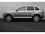 Porsche Cayenne 4.5 S 2003 | Schuifkantel Dak | Airco | Achterruitrij Camera | Parkeersensoren | Carplay | DAB Radio | Boekjes | 2 Sleutels