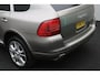Porsche Cayenne 4.5 S 2003 | Schuifkantel Dak | Airco | Achterruitrij Camera | Parkeersensoren | Carplay | DAB Radio | Boekjes | 2 Sleutels