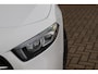 Mercedes-Benz A-klasse Limousine A250e 218PK AUTOMAAT AMG NIGHT Panodak | Head Up | Wide Screen | Sfeerverl.| Camera | Fender Audio | Stoelverw. | Pdc v+a | Led |