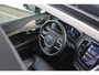 Volvo XC90 T8 455PK AWD Ultimate Bright Long Range | Premium Audio by Harman Kardon | Adaptive Cruise & Pilot Assist | Semi Elektr. Trekhaak | Blind Spot Warning | Head-up Display | 360 Camera | Nappa Lederen Comfortstoelen incl. Massage | Stoel & Stuurverwarming | Stoelventilatie | Google Services | 4-Zone Climate Control | Verwarmbare Achterbank |