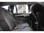Volvo XC90 T8 455PK Recharge AWD Ultimate Bright Long Range | Premium Audio by Harman Kardon | Adaptive Cruise & Pilot Assist | Blind Spot Warning | Head-up Display | 360 Camera | Nappa Lederen Comfortstoelen incl. Massage | Stoel & Stuurverwarming | Stoelventilatie | Google Services | 4-Zone Climate Control | Verwarmbare Achterbank |