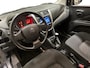 Suzuki Celerio 1.0 Dynamic Bluetooth | Parkeersensoren | Airco | Navigatie | Dealer Onderhouden | Automatische Raambediening | Stuurbediening | 12 Maanden BOVAG Garantie