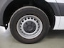 Mercedes-Benz Sprinter 317 CDI | Aut. | L2 H2 | Pro | 3-zits | Airco | Cruise Control | 3500 KG. AHW | Parkeercamera | Certified