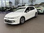 Volkswagen Golf 1.5 eTSI 150pk DSG Goal | Camera | Trekhaak | Dode hoek | IQ light | Rijklaar incl. garantie