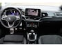 Volkswagen T-Roc 1.0 TSI 110pk R-Line / Navigatie / LM 17 inch / Camera / Led Plus / Park assist / Digital cockpit