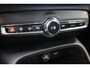 Volvo XC40 Momentum Core T2 129PK Aut. | Climate Pack | Park Assist Pack | Apple Carplay