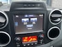 Peugeot Partner Tepee 1.2 PureTech Active Airco - Achteruitrijcamera - Cruise control - Parkeersensoren voor en achter - Dakrails - Licht metalen velgen 16 inch - Mistlampen voor - Radio/cd speler - Elektrische ramen voor - Start/stop systeem - Zijschuifdeur links - Zijschuifdeur rechts