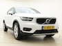 Volvo XC40 T2 129pk Automaat Business Pro / ACC / BLIS / Noodreservewiel / PDC + Camera / Zwart dak / 18'' All Season / Zittingverlenger /