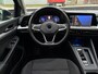 Volkswagen Golf 1.5 eTSI Life Business*NAVI*CAMERA*APPLE CARPLAY*STOEL VERWARMING