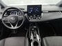 Toyota Corolla Touring Sports Hybrid 140 Business | Stoelverwarming | Navigatiesysteem | Parkeersensoren V+A |