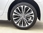 Toyota Corolla Touring Sports Hybrid 140 Business | Stoelverwarming | Navigatiesysteem | Parkeersensoren V+A |