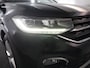Volkswagen T-Cross 1.0 TSI Style 115 pk | Navigatie | Parkeersensoren | Adaptieve cruise control | LED koplampen |