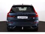 Volvo XC60 T6 Recharge AWD R-Design - Panorama/schuifdak - IntelliSafe Assist & Surround - Harman/Kardon audio - Adaptieve LED koplampen - Parkeercamera achter - Verwarmde voorstoelen, stuur & achterbank - Parkeersensoren voor & achter - Elektr. bedienb. voorstoelen met geheugen - Draadloze tel. lader - Standkachel - Extra getint glas - Elektr. inklapbare trekhaak - 19' LMV