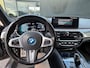 BMW 5-Serie Touring 530e Business Edition Plus M | M Pakket | Shadow Line | Elektrische trekhaak | Stoel en stuurwielverwarming | Sfeerverlichting | Laser koplampen | Elektrisch verstelbare stoelen met geheugen | Cruise Control | DAB |