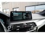 BMW 5-Serie Touring 530e Business Edition Plus M | M Pakket | Shadow Line | Elektrische trekhaak | Stoel en stuurwielverwarming | Sfeerverlichting | Laser koplampen | Elektrisch verstelbare stoelen met geheugen | Cruise Control | DAB |