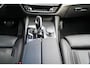 BMW 5-Serie Touring 530e Business Edition Plus M | M Pakket | Shadow Line | Elektrische trekhaak | Stoel en stuurwielverwarming | Sfeerverlichting | Laser koplampen | Elektrisch verstelbare stoelen met geheugen | Cruise Control | DAB |