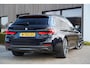 BMW 5-Serie Touring 530e Business Edition Plus M | M Pakket | Shadow Line | Elektrische trekhaak | Stoel en stuurwielverwarming | Sfeerverlichting | Laser koplampen | Elektrisch verstelbare stoelen met geheugen | Cruise Control | DAB |