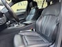BMW 5-Serie Touring 530e Business Edition Plus M | M Pakket | Shadow Line | Elektrische trekhaak | Stoel en stuurwielverwarming | Sfeerverlichting | Laser koplampen | Elektrisch verstelbare stoelen met geheugen | Cruise Control | DAB |