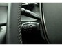 Peugeot 2008 1.2T 130pk Allure Pack | Climate & Cruise Control | Achteruit Rijd Camera | AppleCarplay/Android Auto |