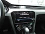 Volkswagen Passat Variant 1.5 TSI Elegance Business R Line DSG - IQ.Light | Leer | Elek. klep | Camera | Carplay